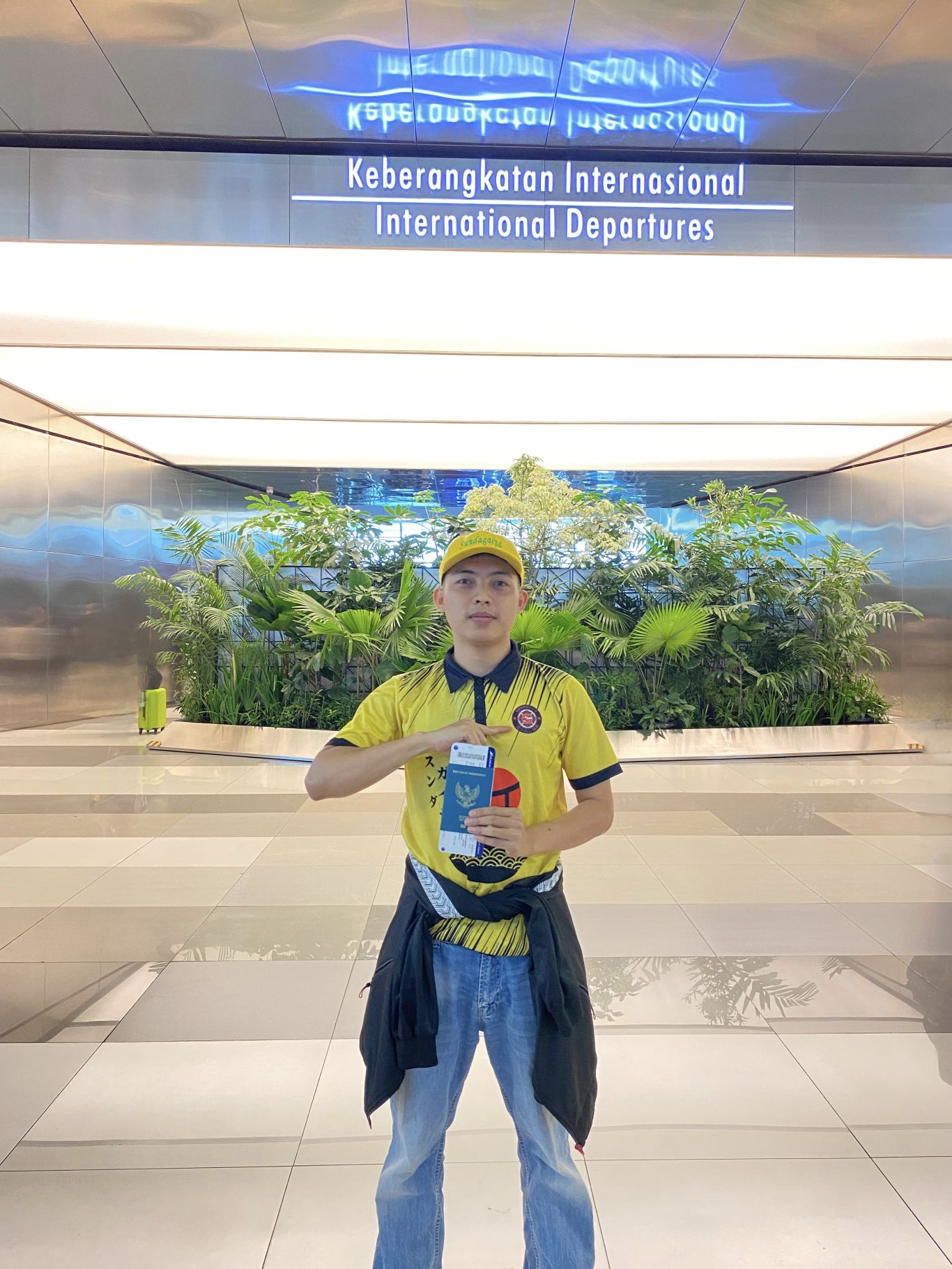 180625 Artikel - Keberangkatan Perusahaan ATSUSHI OOZATO 180625 | SUNDAGAIYA